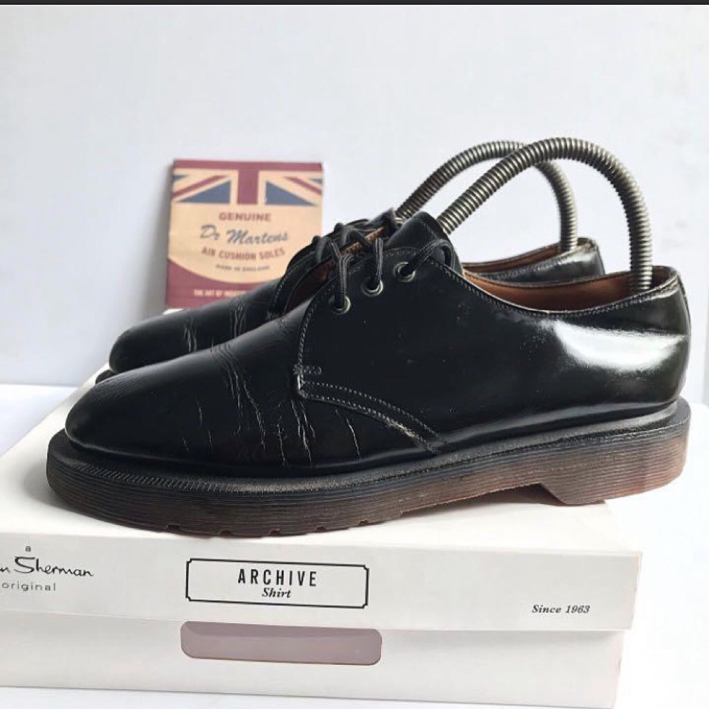 Vintage Dr Martens 1461 pw shoes pw stitch  Black  3 Hole 1461  Size 4uk  Like nos  Made in england