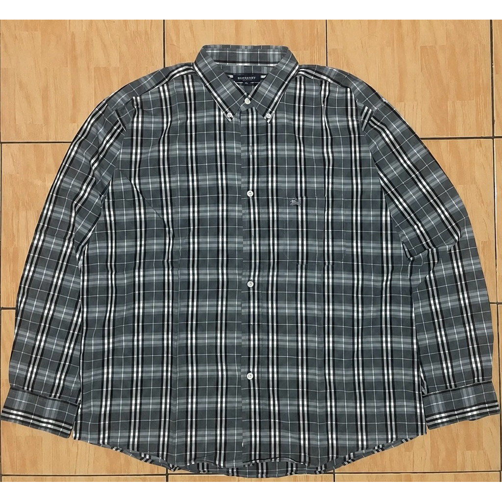 buttondown burberrys