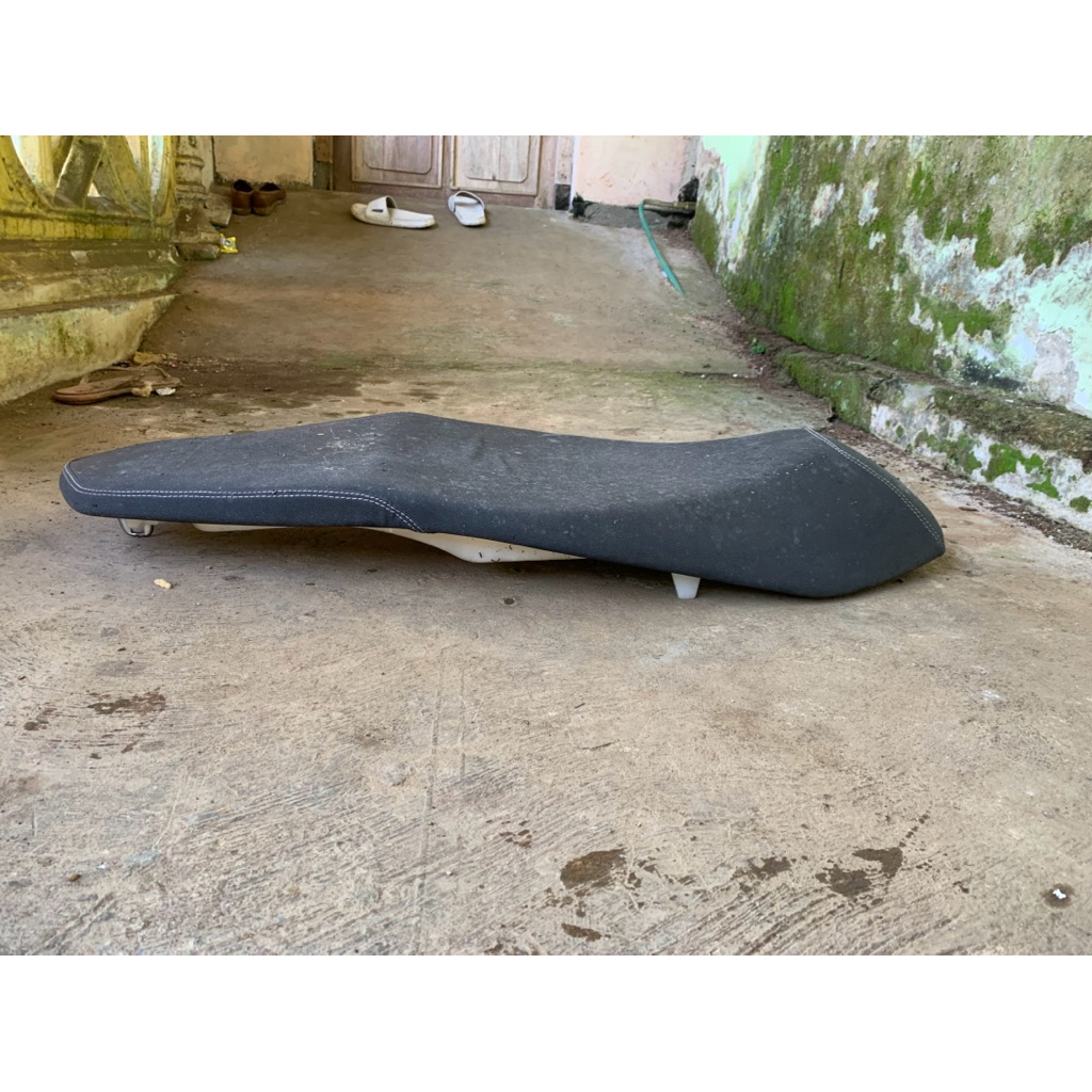 Jok Motor PCX 160cc Slim Papas Tulang Anti Jinjit ( Bekas )