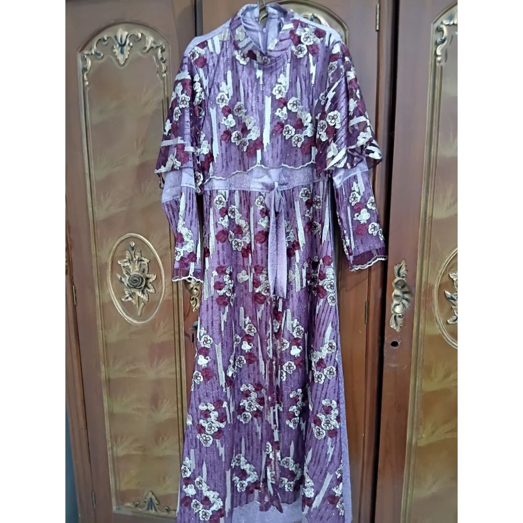 preloved gamis brokat