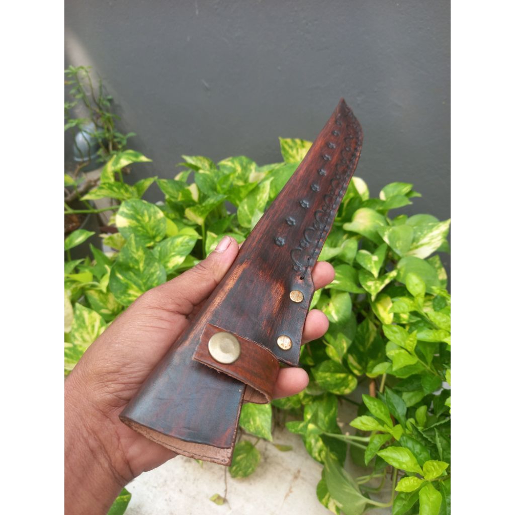 Serangka Pisau / Sarung Pisau Kulit Asli