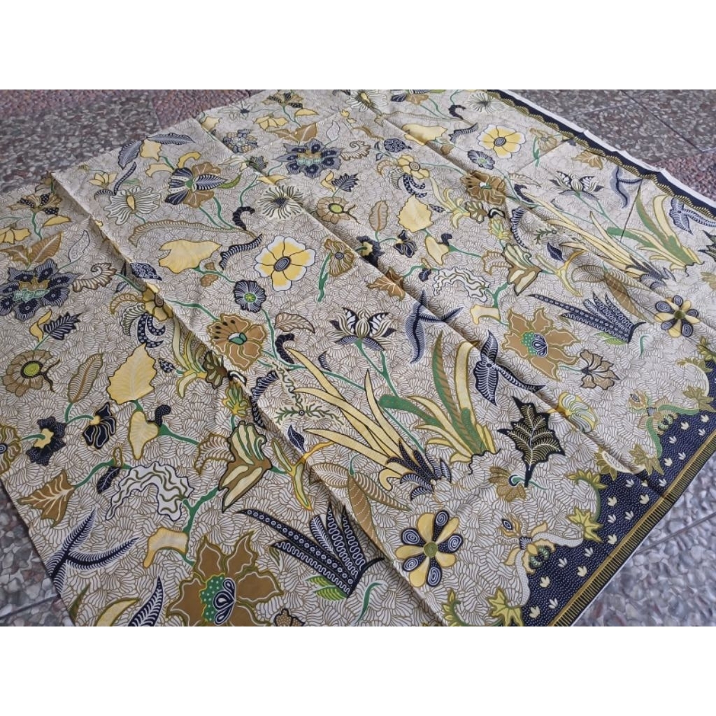 Kain Batik Motif Bunga.Batik katun