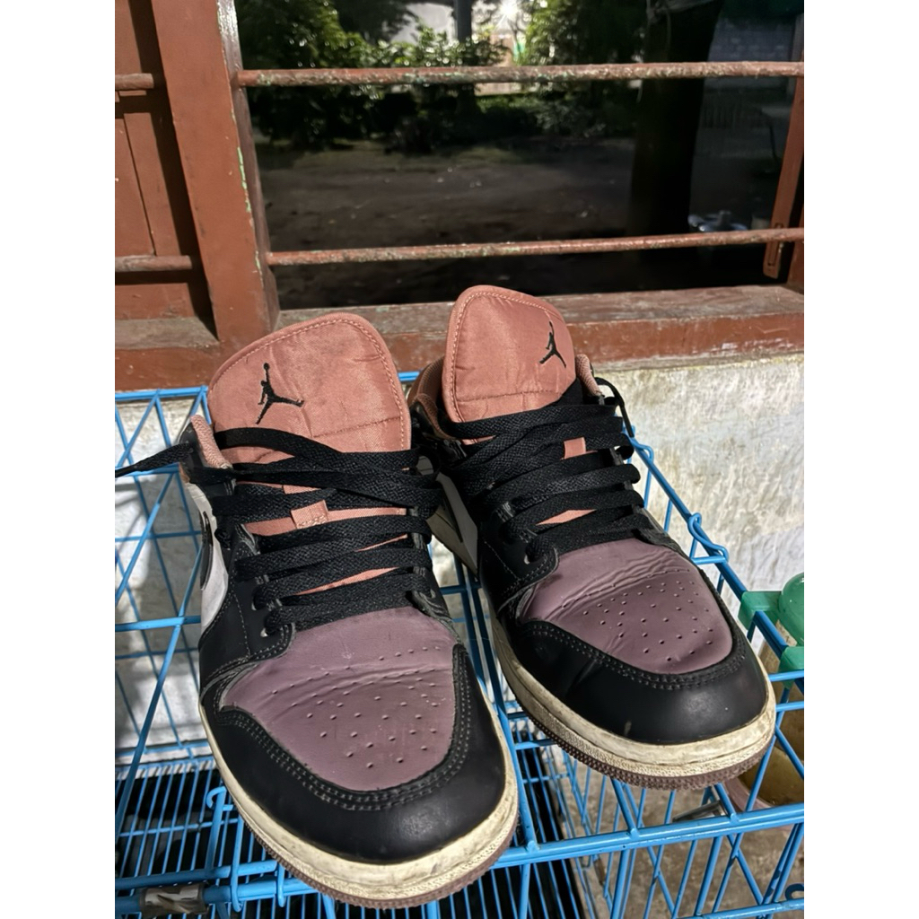 Preloved air jordan low