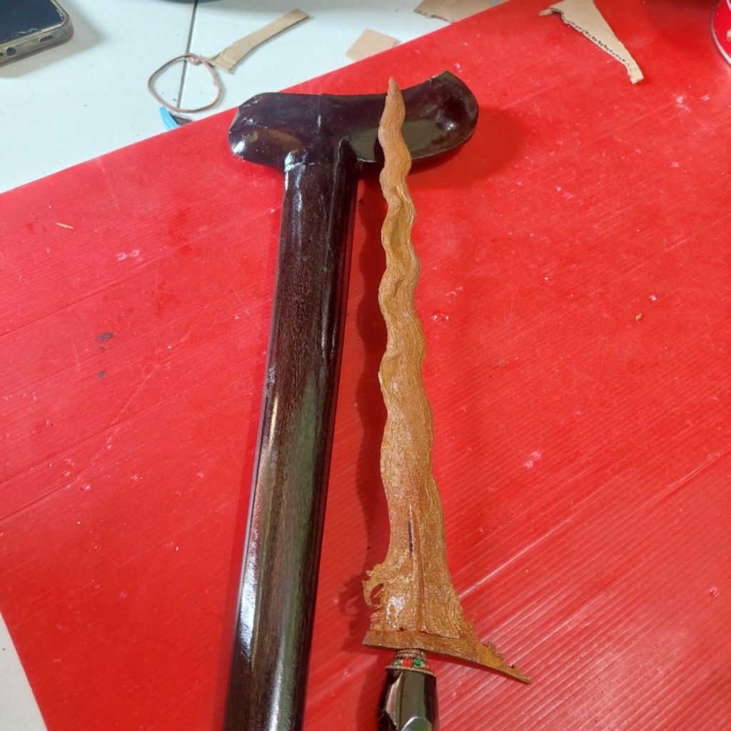 sengkelat sepuh komplit warangka