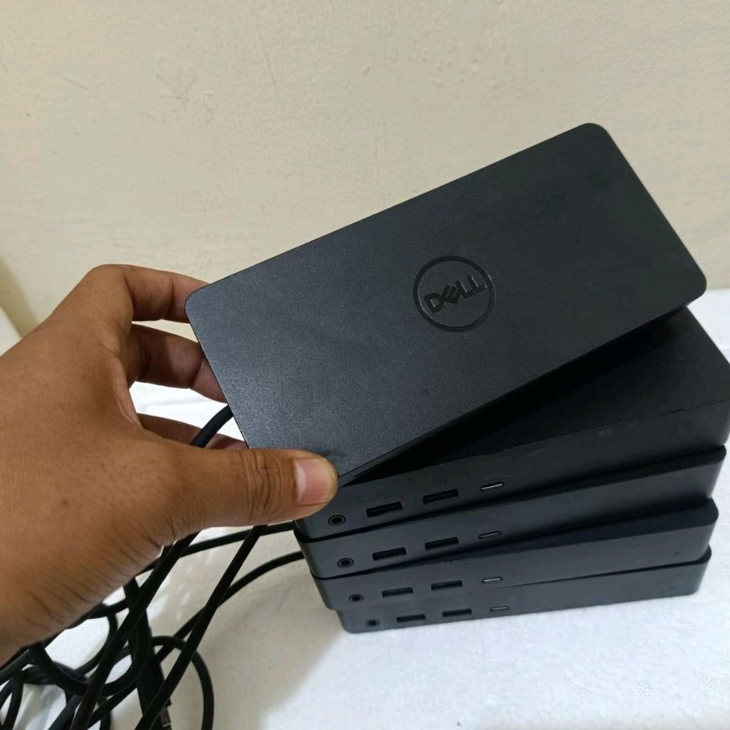 UNIVERSAL DOCKING DELL STATION D6000
