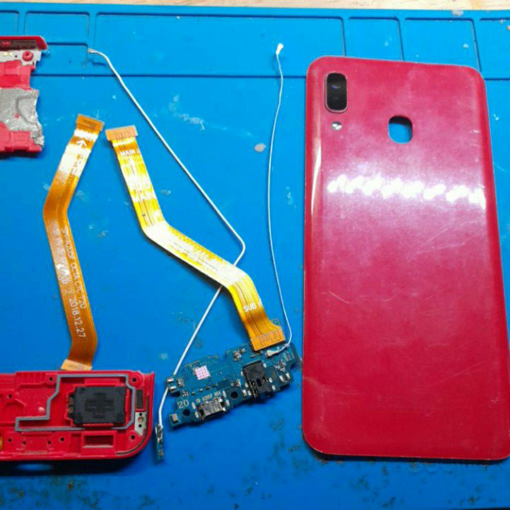 flexible konektor lcd backdoor samsung A20 ori