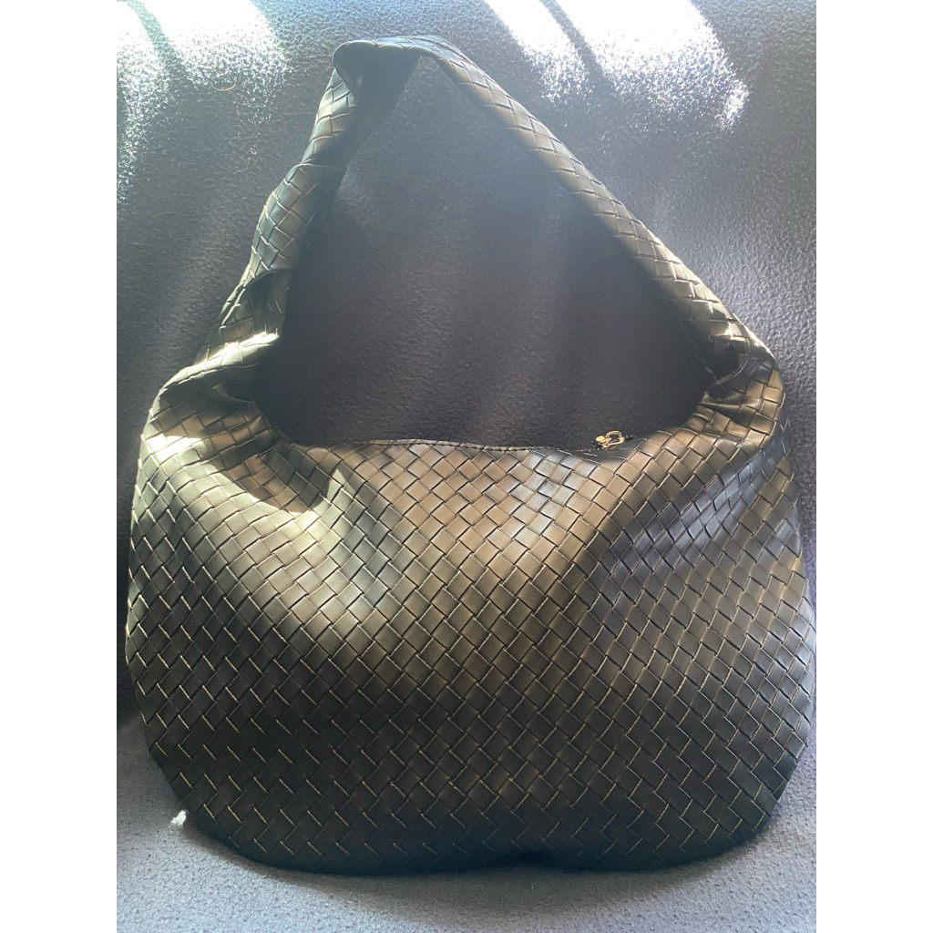 Tas Anyam Preloved