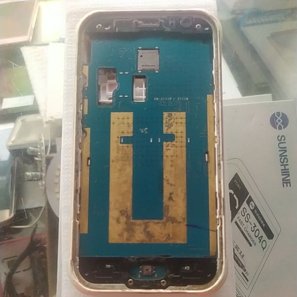 samsung j1 ace mati