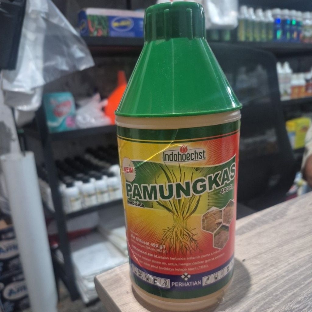 Herbisida PAMUNGKAS 490SL 1 Liter - Efektif, Praktis, Tahan Hujan