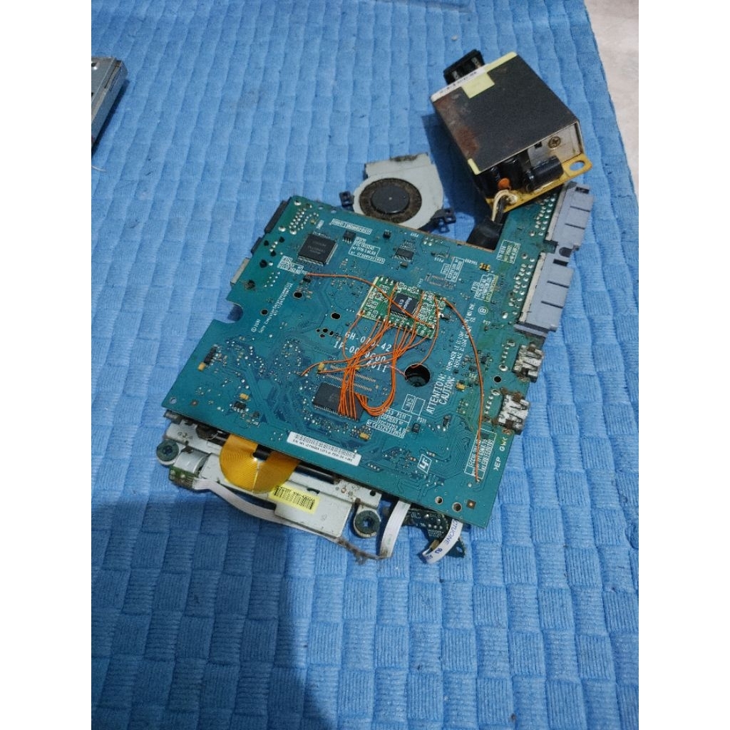 Mesin Mainboard Playstation PS2 Slim Rusak Matot