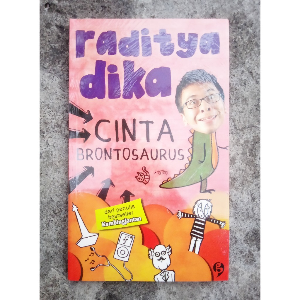 Buku Cinta Brontosaurus - Raditya Dika