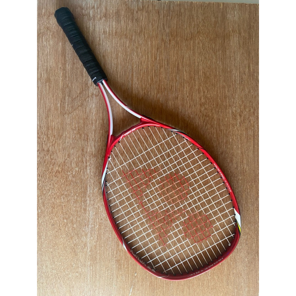 raket tenis bekas yonex vcore