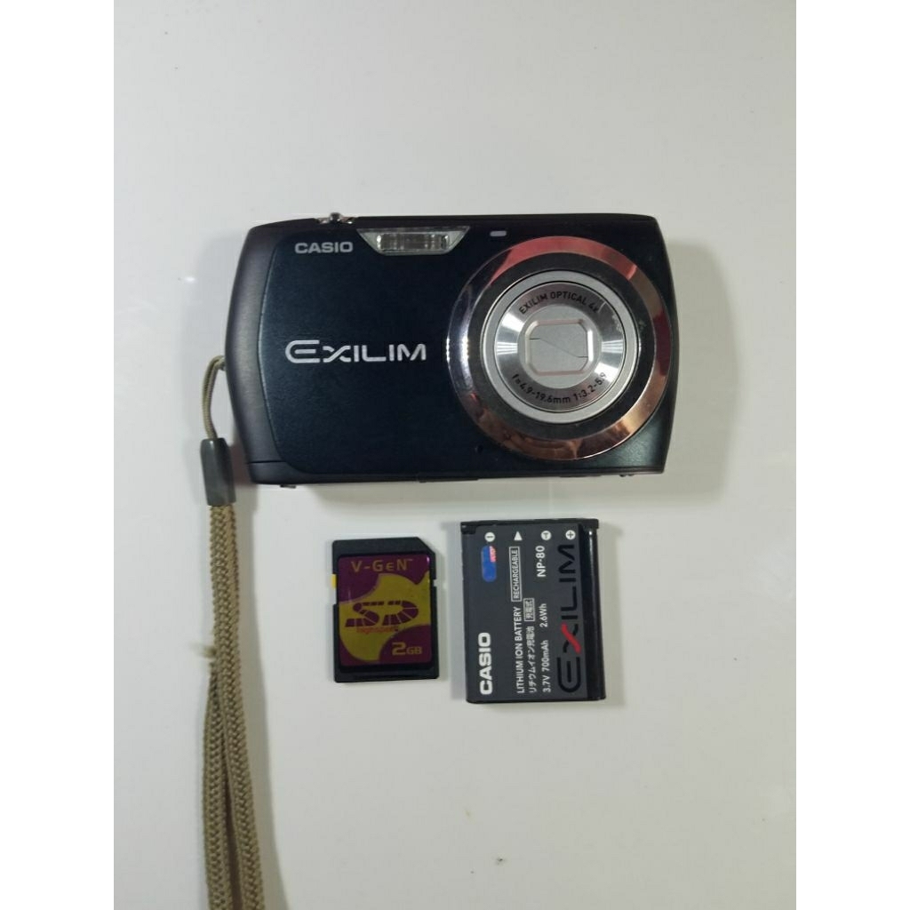 KAMERA DIGITAL CASIO EXILIM EX-Z670