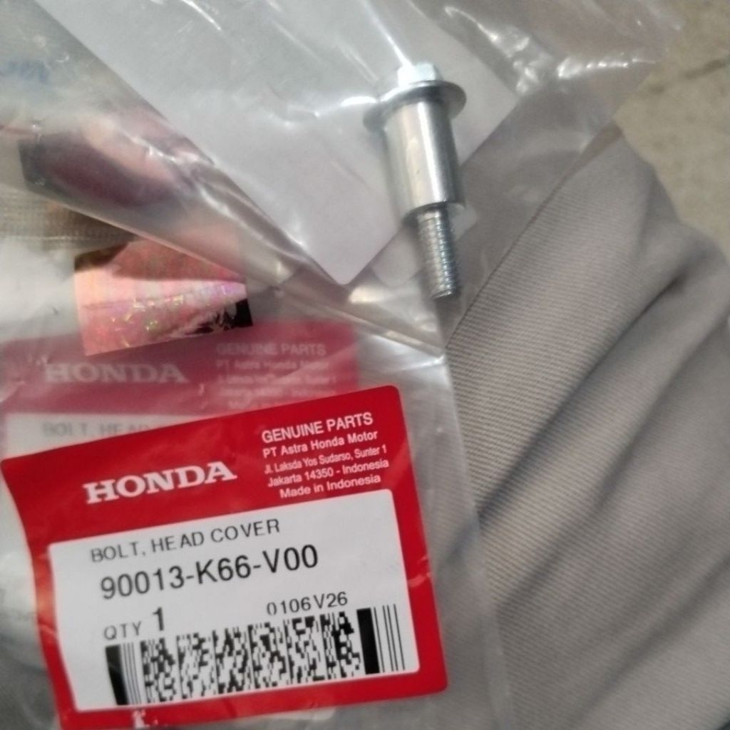 90013-K66-v00 Baut head vario 125