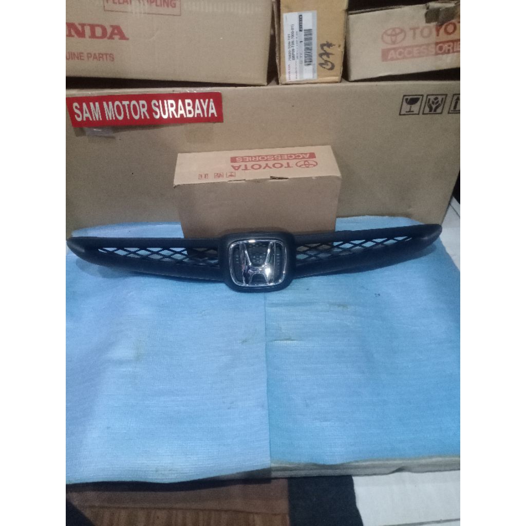 Grill gril Honda jazz idsi gd3 2004 2005 Original
