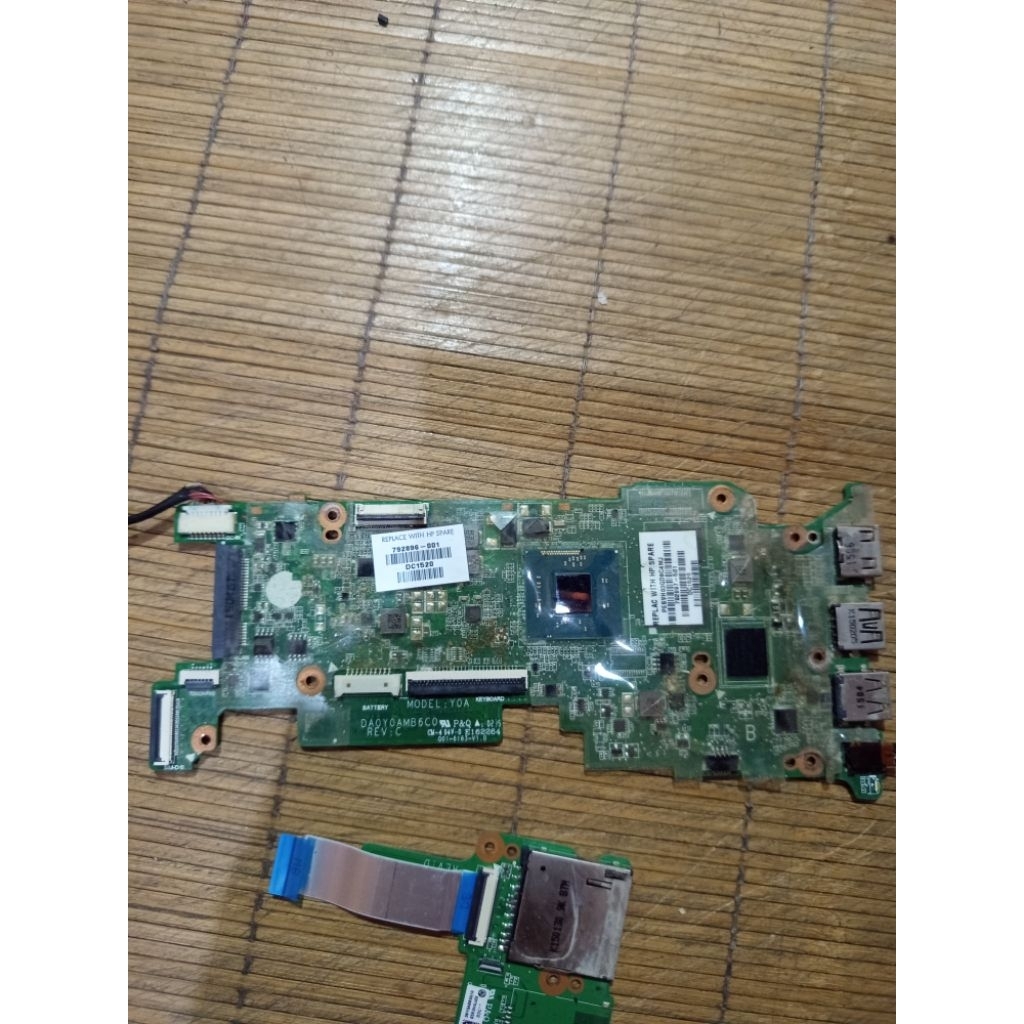 Motherboard HP Stream 11 TPN Q154