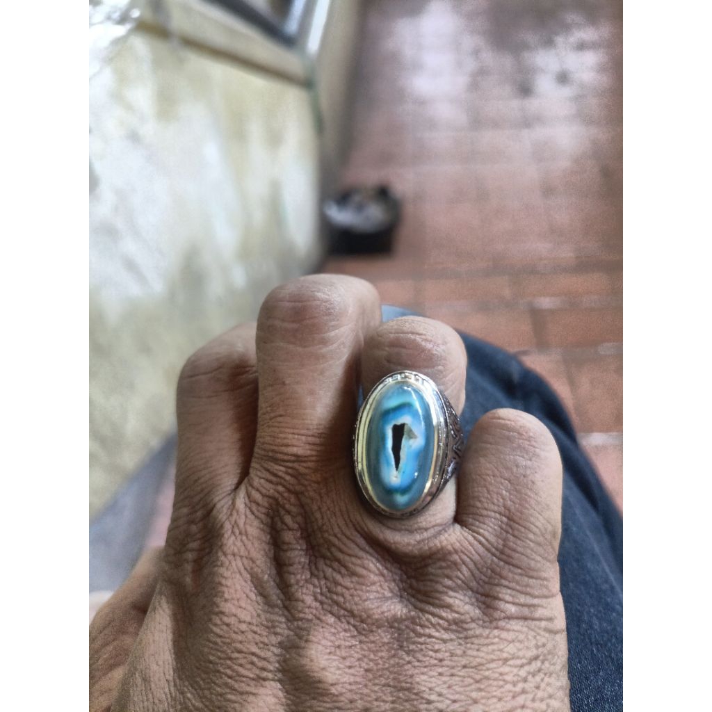 Batu akik combong blue