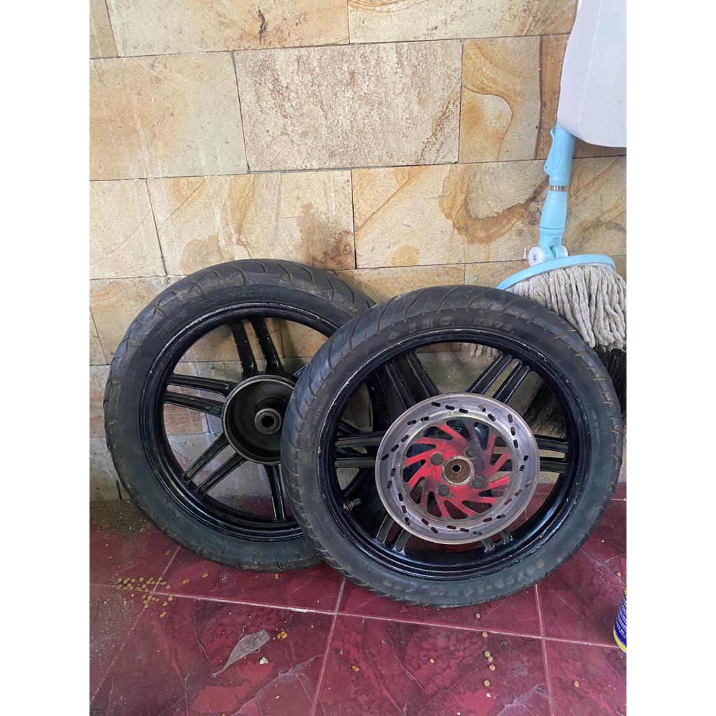 Velg suzuki spin 125 As kecil