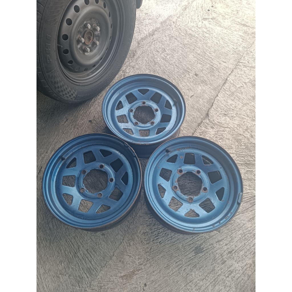 velg kaleng original mobil taft gt hiline