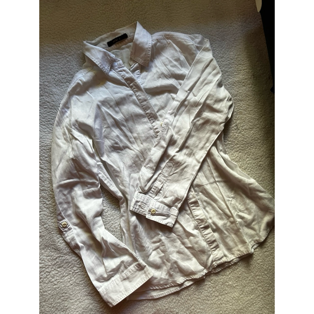 [PRELOVED] Dust Kemeja Atira Putih
