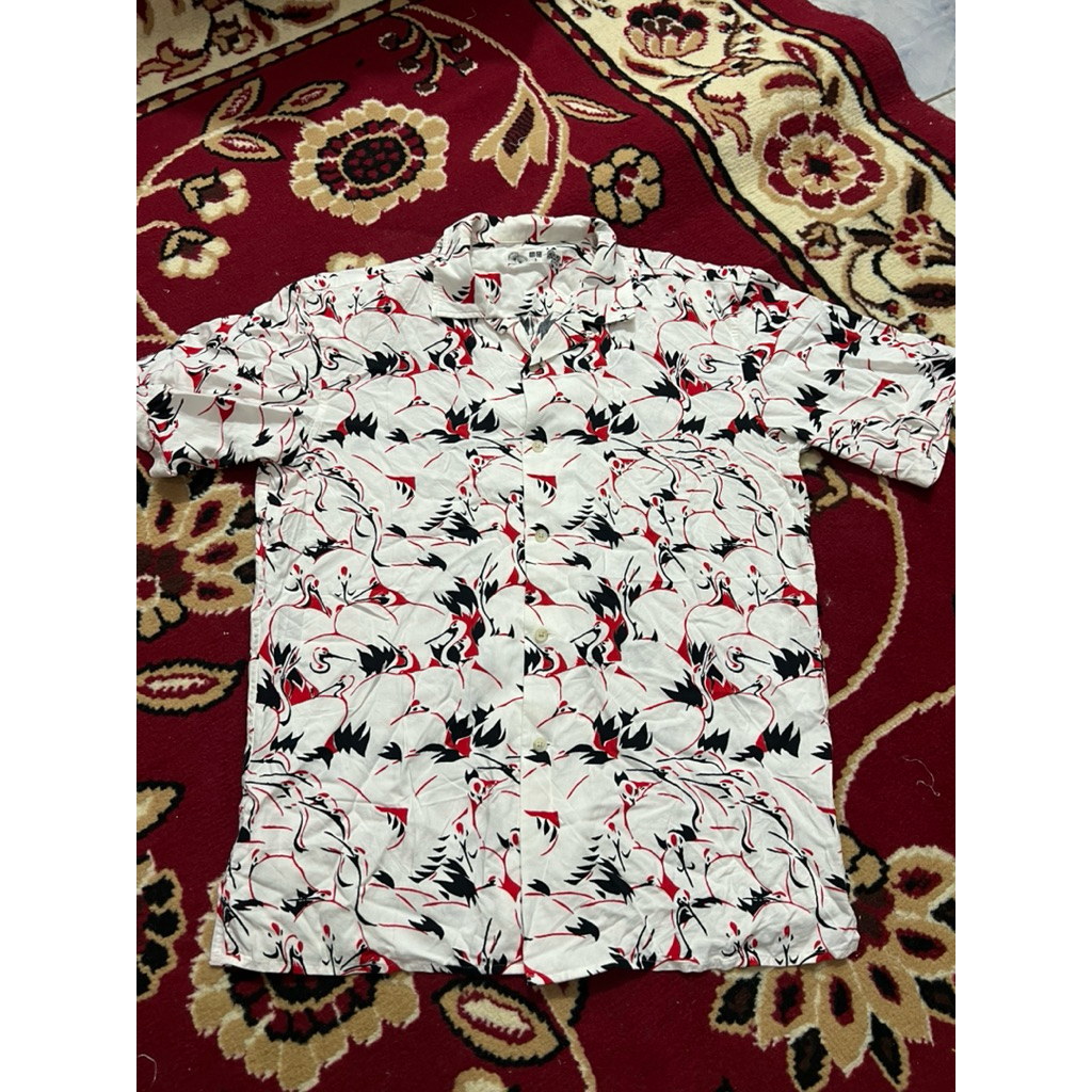 KEMEJA OPEN COLLAR UNIQLO