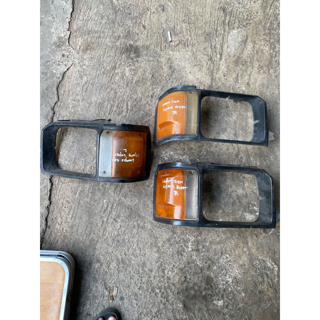grill ring depan dan lampu sen sein kijang super copotan original
