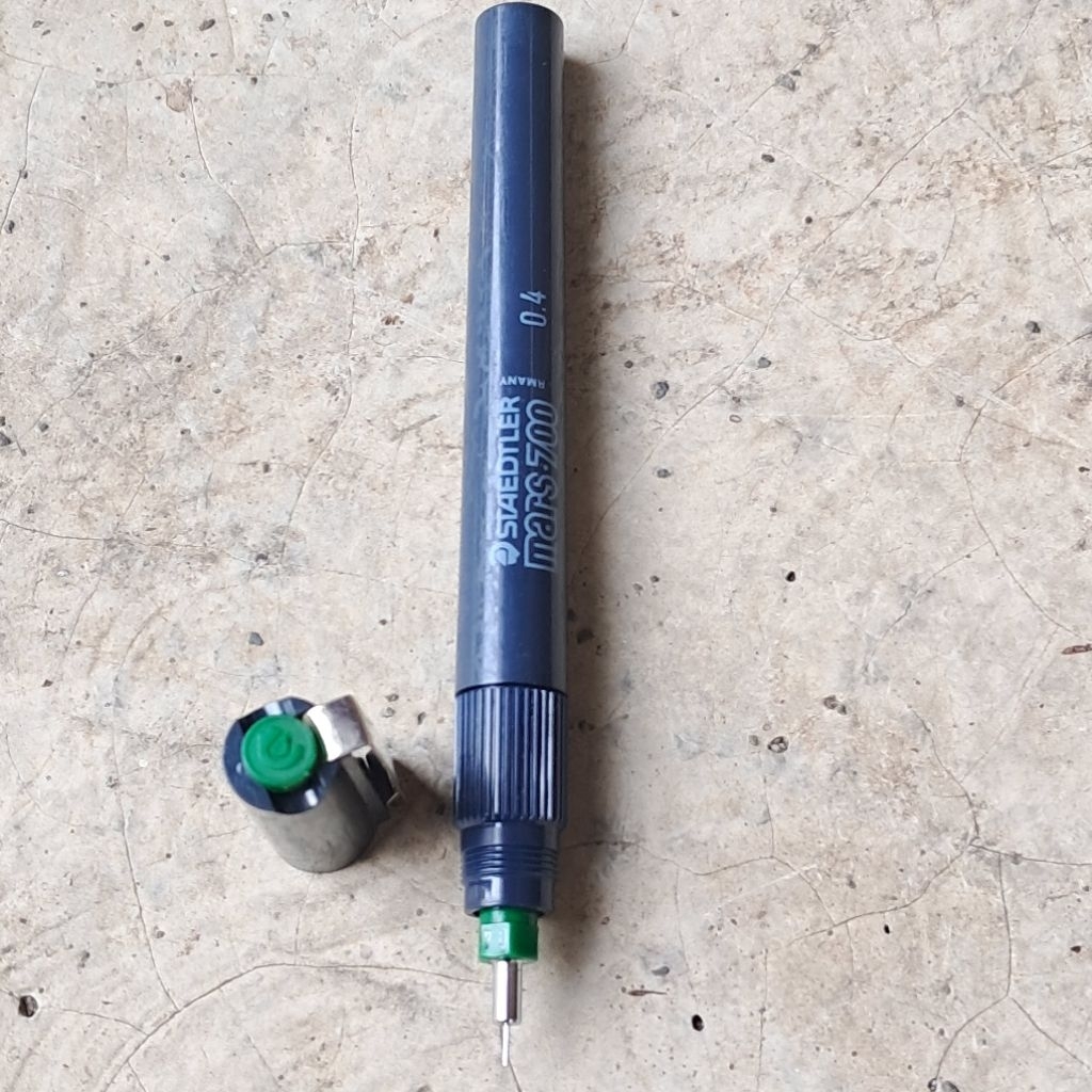 Rapido Staedtler Mars 700 Jerman 0.4 pulpen teknik gambar