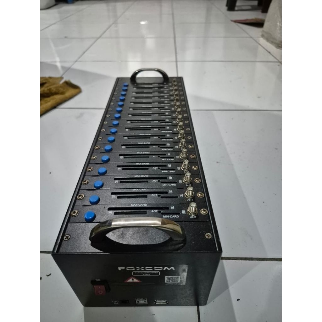 Modem Pool Foxcom 16 port 3 slot
