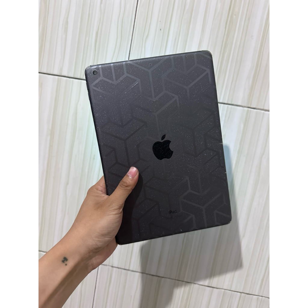 IPAD9,256GB
