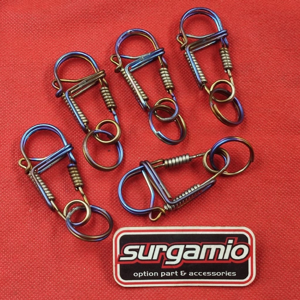 Gantungan kunci titanium burn vietnam