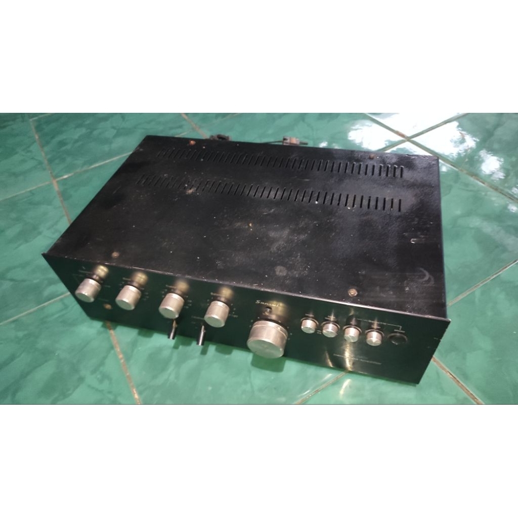 Power Amplifier Jadul Sansui AU-9200