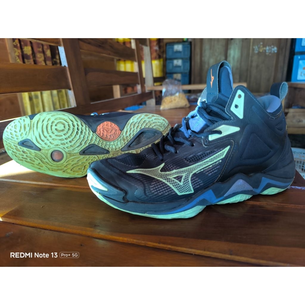 Mizuno Momentum 3 mid Second ORIGINAL