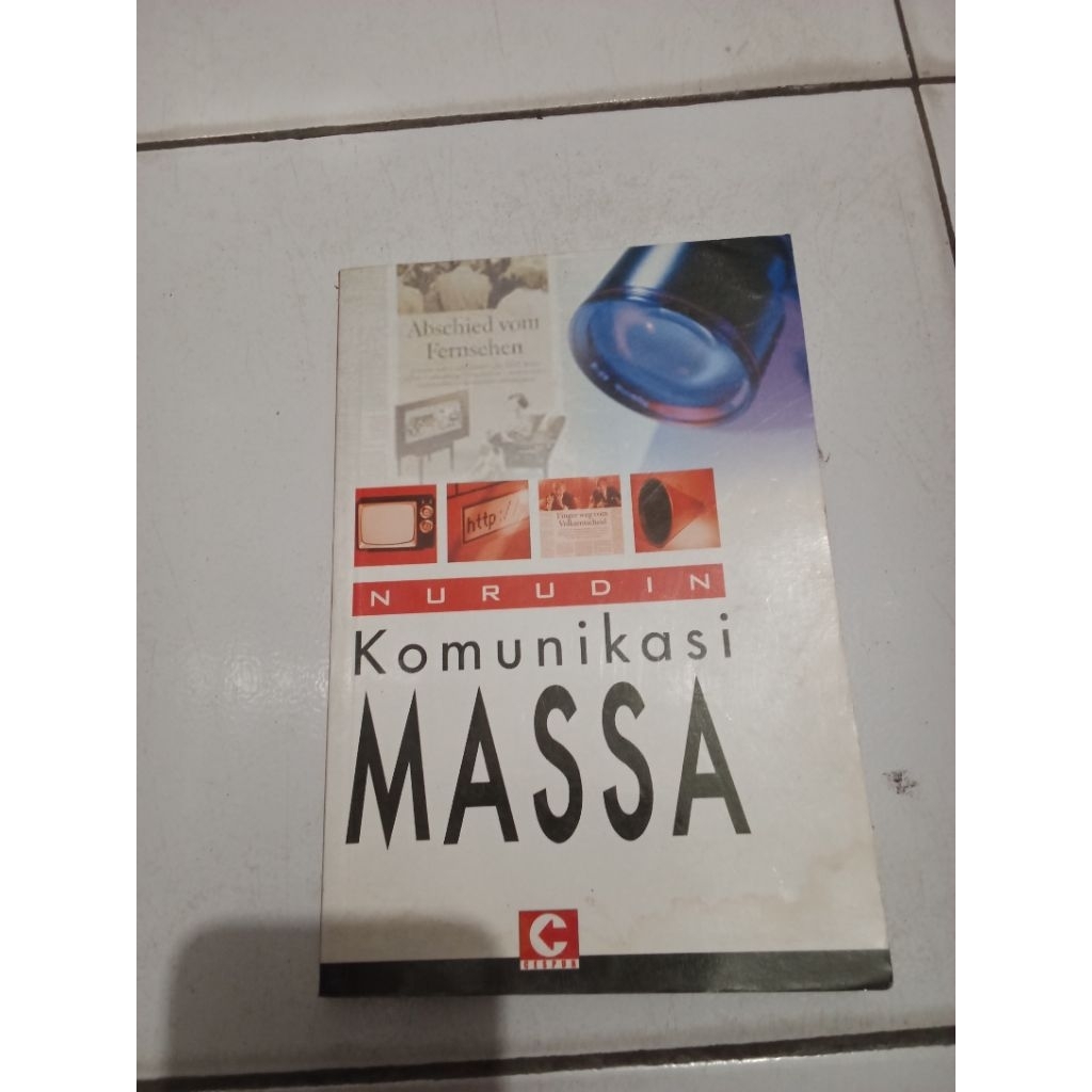 komunikasi massa