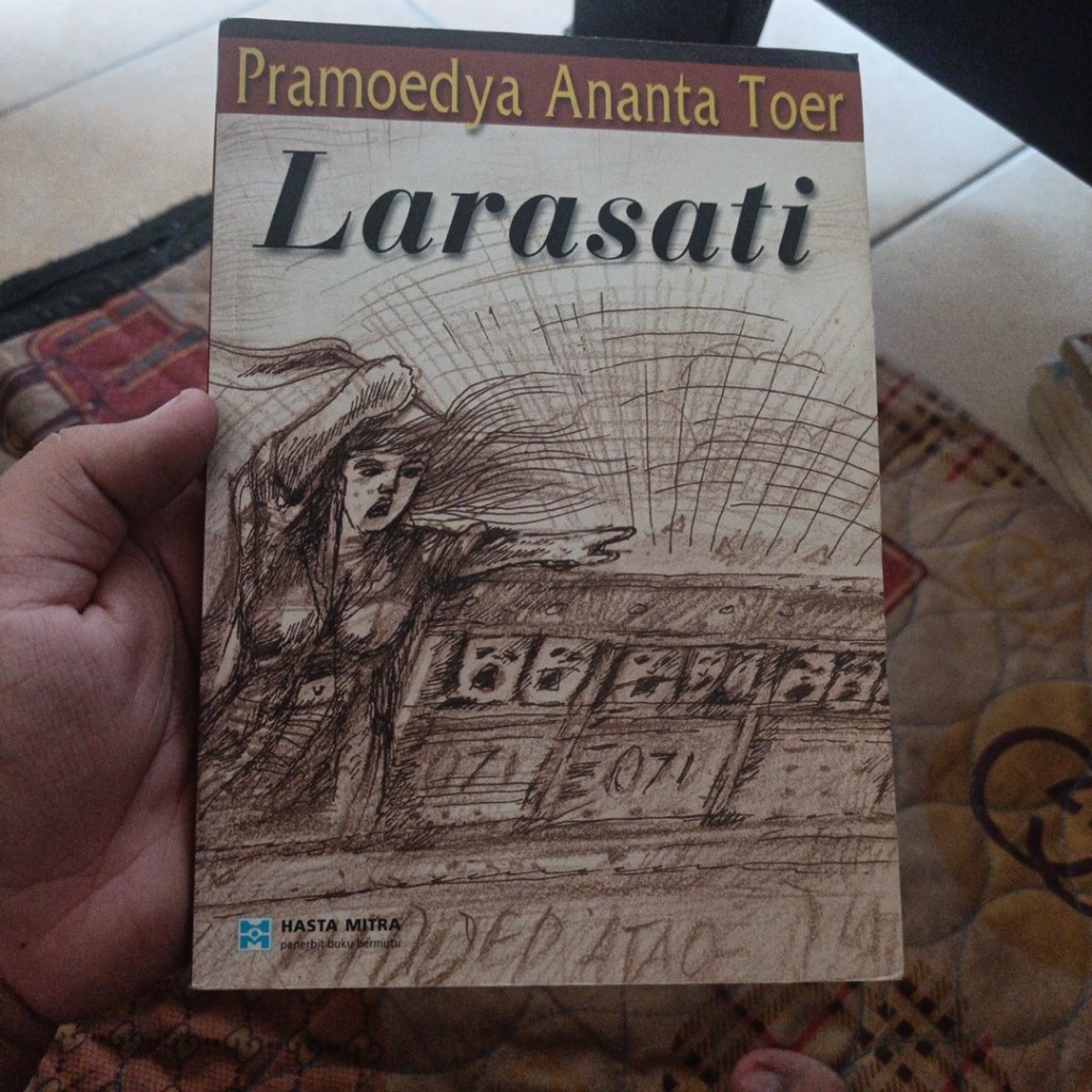 [Preloved] Larasati  Pramoedya Ananta Toer cetakan ke 2