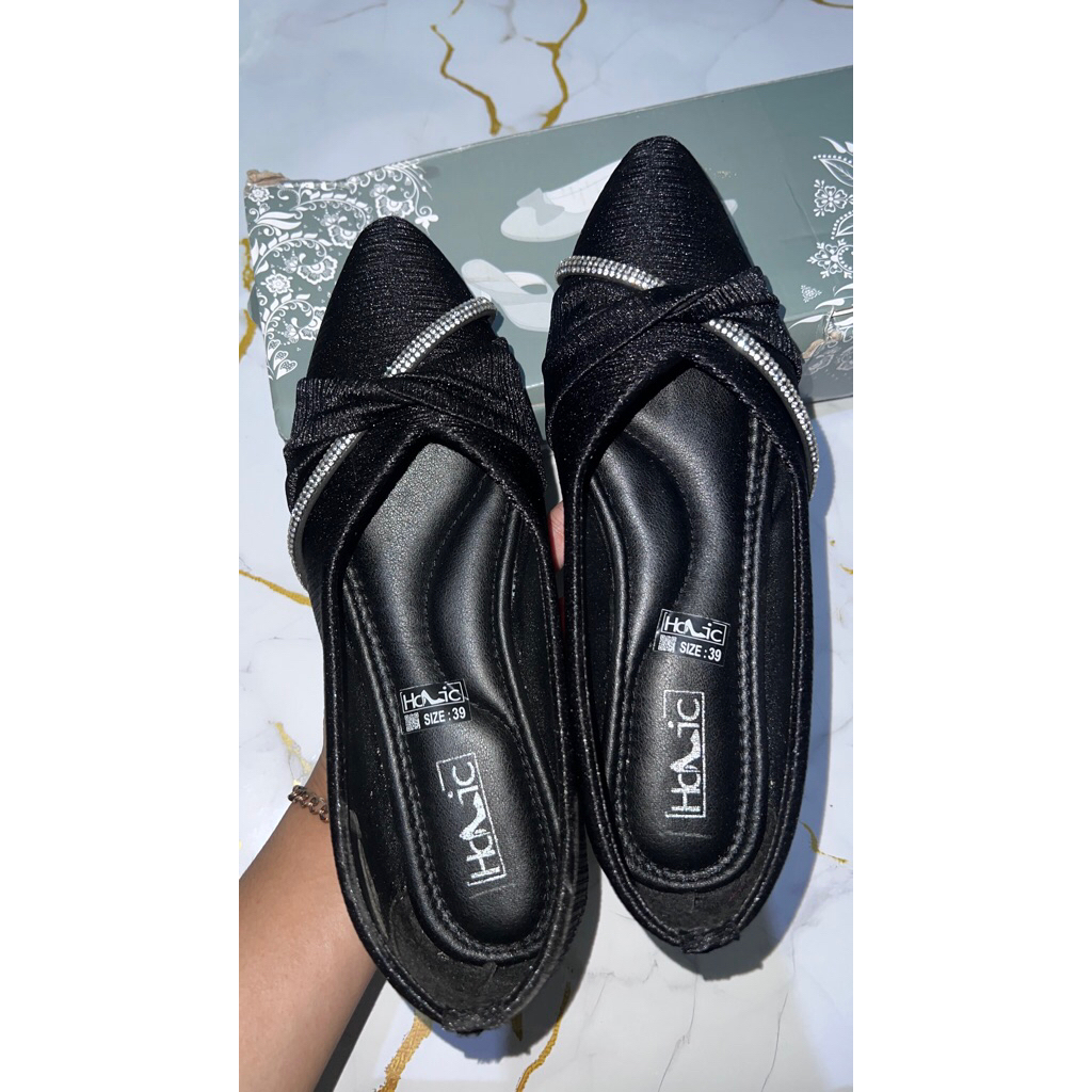 Holic sepatu kerja flatshoes
