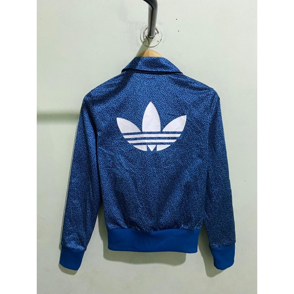 tracktop adidas firebird big logo