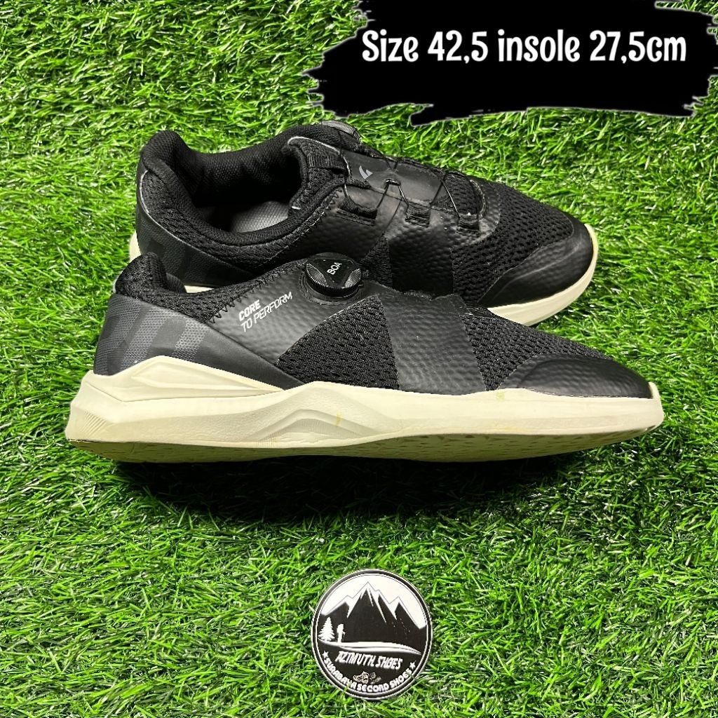Sepatu Outdoor Gunung Hiking Prospecs Size 42,5