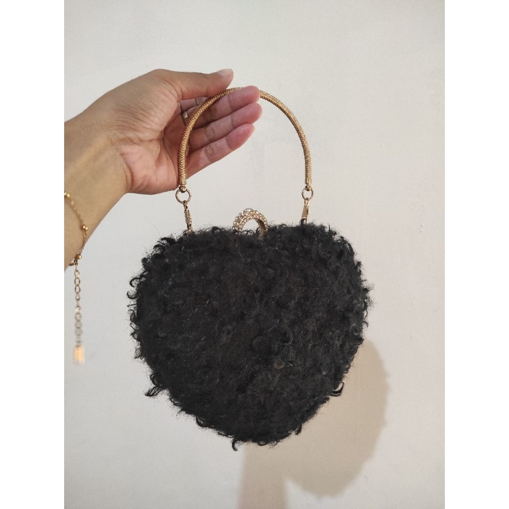 Prelove tas mini bentuk love