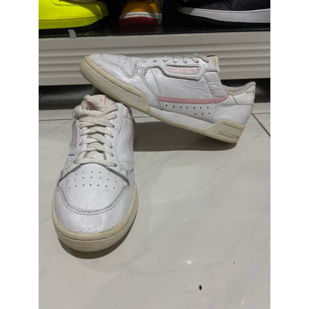 Adidas “Continental” size 41/26cm