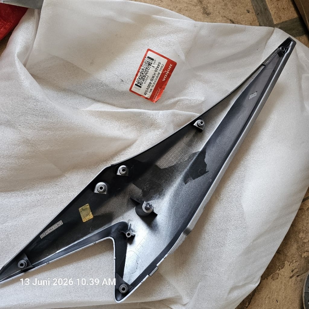 Cover body honda Blade silver MT. 64410/64420-KWB-600VSM