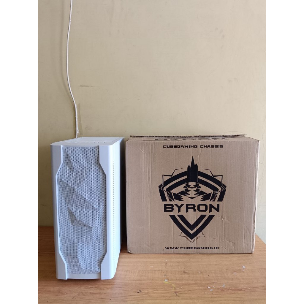 CASE PC CUBE GAMING BYRON WHITE