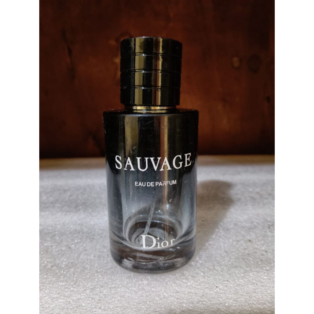 botol kosong C Dior sauvage