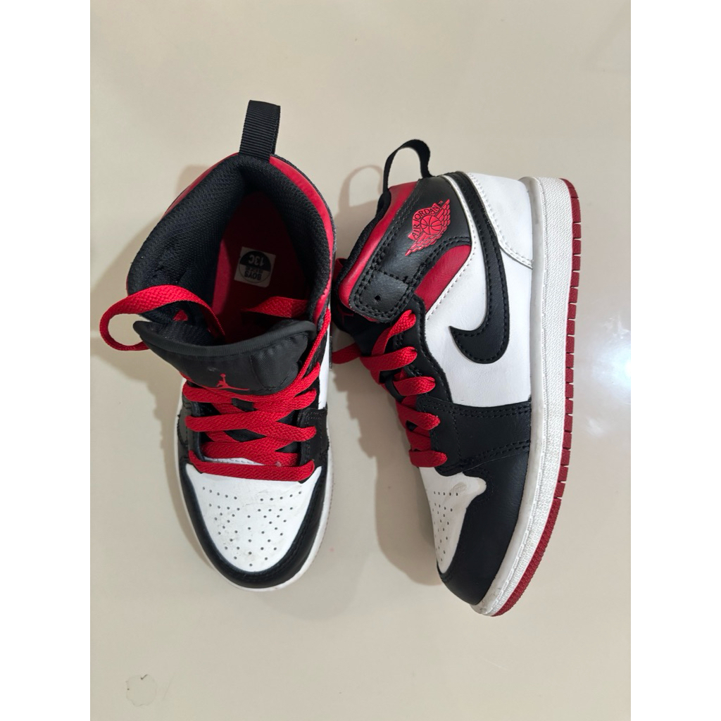Sepatu air jordan anak merah hitam putih - original