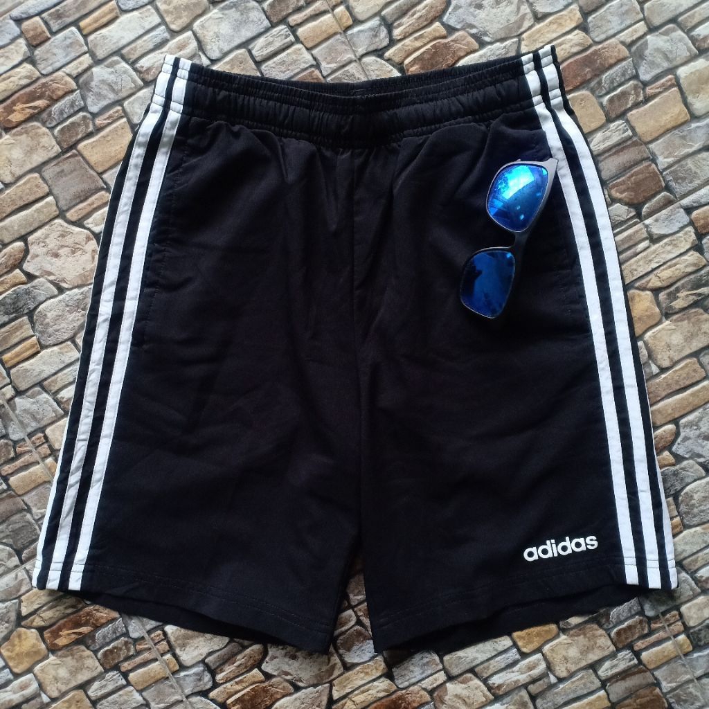 Celana pendek running Adidas Aeroready preloved original pl