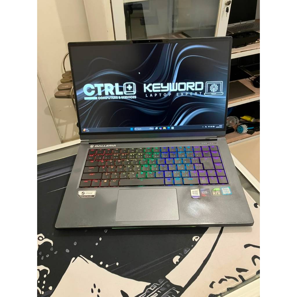 Laptop Gaming Galleria i7 gen 9 ram 16gb nvme 256gb RTX 2070 8GB MAX-Q