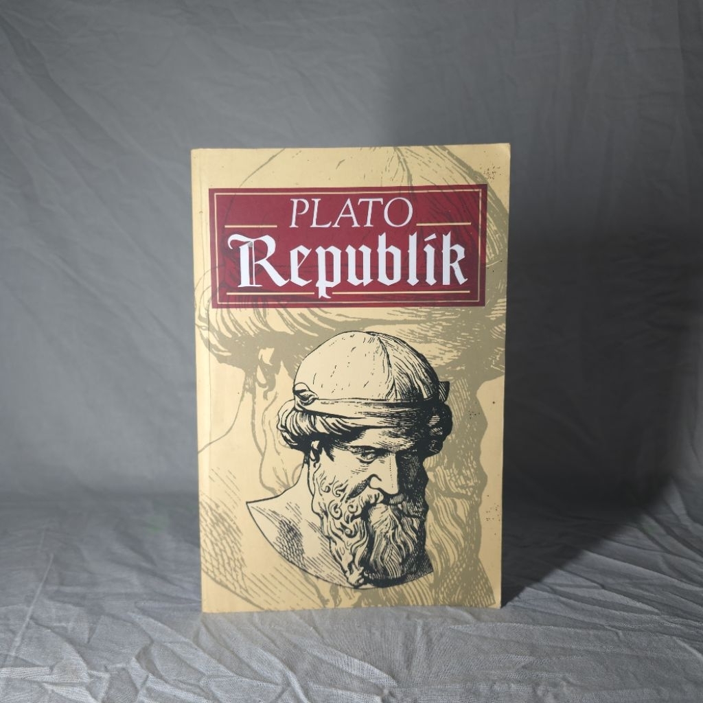 [Preloved] Buku Original Republik oleh Plato