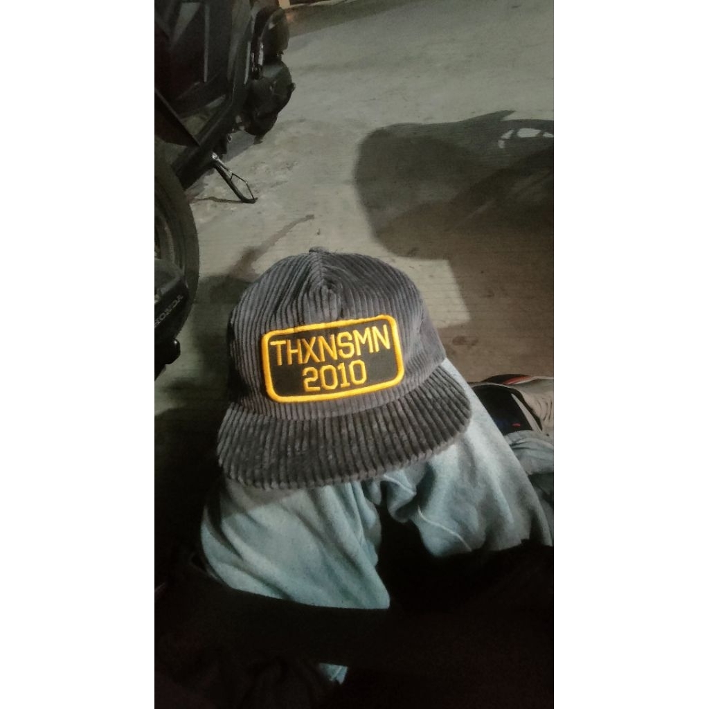 Topi Thanksinsomnia