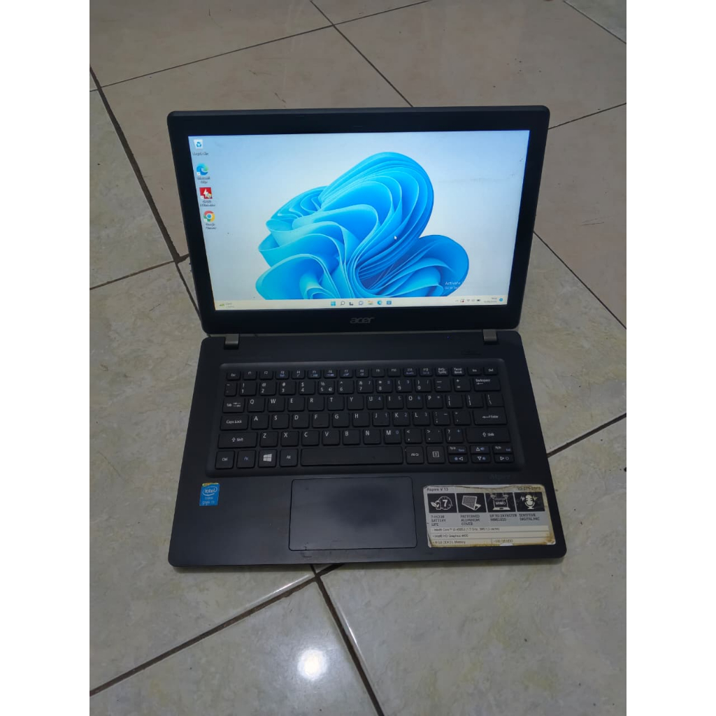 ACER ASPIRE V 13 CORE I3 GEN 4 RAM 4 GB HDD 500 GB