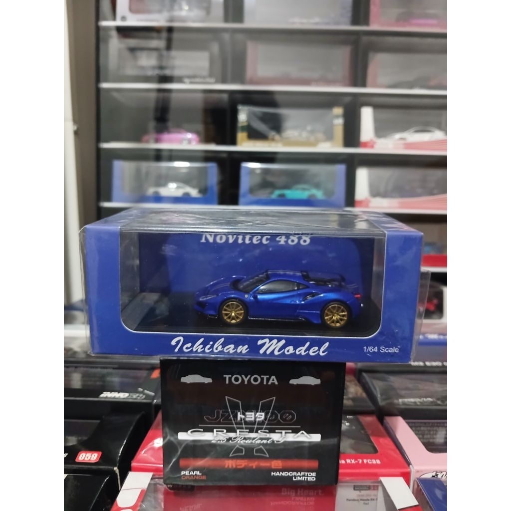 Ichiban Model Ferrari 488 Novitec Blue 1/64