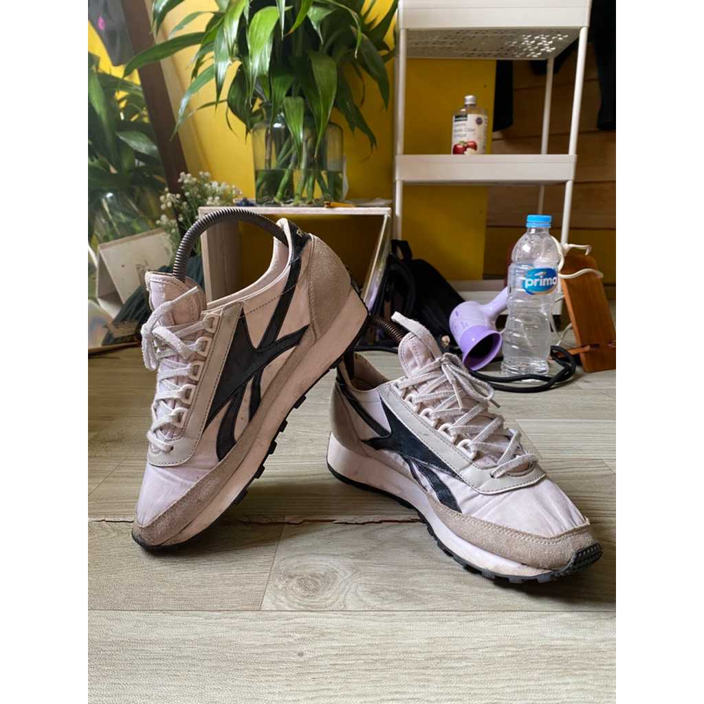 reebok aztec